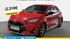 Rojo Usado 2022 Toyota Yaris Hybrid Style Berlina | 21.099 € (Precio justo)