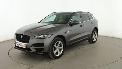Usado Jaguar F-Pace Prestige 180 CV (132 kW) 2019 Gris SUV
