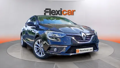 Usado Renault Mégane IV Bose Edition 130 CV (95 kW) 2017 Azul Berlina