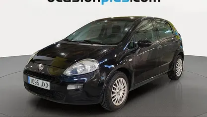 Usado Fiat Punto Pop 69 CV (50 kW) 2017 Negro Utilitario