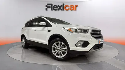 Usado Ford Kuga Titanium 151 CV (111 kW) 2016 SUV