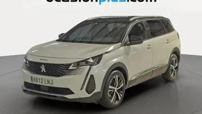 Usado Peugeot 5008 GT 131 CV (96 kW) 2021 Blanco SUV