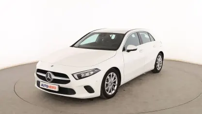 Usado Mercedes A180 115 CV (84 kW) 2019 Blanco Berlina