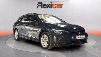 Usado VW Golf VIII 116 HP (85 kW) 2021 Cinzento Carrinha