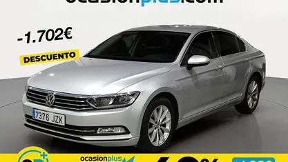 Usado VW Passat Advance 150 CV (110 kW) 2017 Gris Berlina