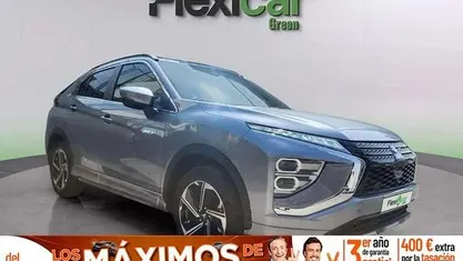 Usado Mitsubishi Eclipse Cross 188 CV (138 kW) 2023 Gris SUV