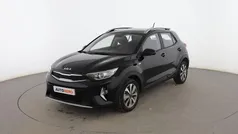 Usado 2022 Kia Stonic SUV | 15.099 € (Precio justo)