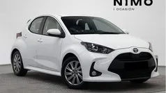 Usado 2024 Toyota Yaris Hybrid Active Berlina | 22.000 € (Precio justo)