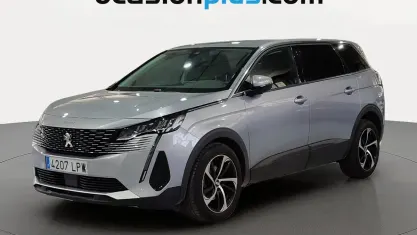 Usado Peugeot 5008 Active 131 CV (96 kW) 2021 Gris SUV