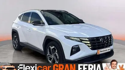 Usado Hyundai Tucson Style 230 CV (169 kW) 2022 Blanco SUV