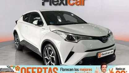 Usado Toyota C-HR Advance 122 CV (89 kW) 2018 Blanco SUV
