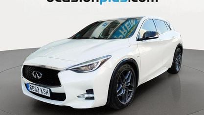 Usado Infiniti Q30 Sport Tech 170 CV (125 kW) 2018 Blanco Utilitario