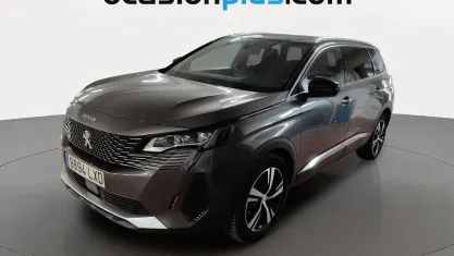 Usado Peugeot 5008 GT 131 CV (96 kW) 2022 Gris SUV
