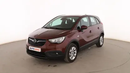 Usado Opel Crossland X Selective 110 CV (80 kW) 2017 Rojo SUV