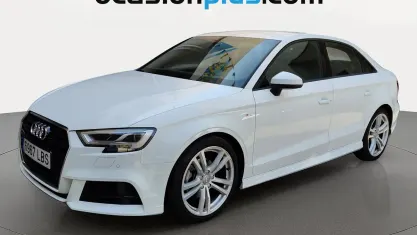 Usado Audi A3 S-Line 150 CV (110 kW) 2019 Blanco Berlina