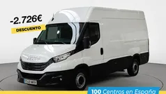 Blanco Usado 2023 Iveco Daily Berlina | 29.990 € (Precio justo)