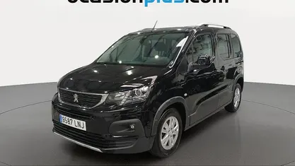 Usado Peugeot Rifter Allure 131 CV (96 kW) 2021 Blanco Monovolumen