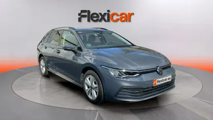 Usado VW Golf VIII 116 CV (85 kW) 2021 Gris Familiar