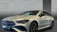 Gris Usado 2024 Mercedes CLA250e Berlina | 43.900 €