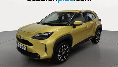 Usado Toyota Yaris Cross Active 116 CV (85 kW) 2024 Oro SUV