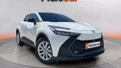 Blanco Nuevo 2025 Toyota C-HR Active SUV | 26.490 € (Precio justo)