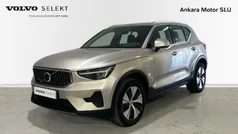 Gris Usado 2023 Volvo XC40 Core SUV | 35.500 € (Precio justo)