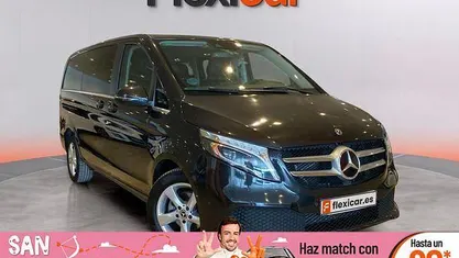 Negro Usado 2019 Mercedes V220 Monovolumen | 39.990 €