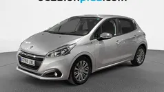 Gris Usado 2017 Peugeot 208 Style Utilitario | 10.200 € (Precio justo)