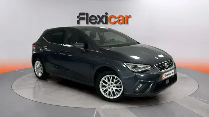 Usado Seat Ibiza 116 CV (85 kW) 2024 Gris Utilitario