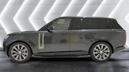 Usado Land Rover Range Rover 460 CV (338 kW) 2024 Grisnegro SUV
