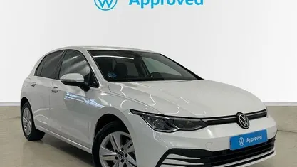 Usado VW Golf VIII Life 110 CV (80 kW) 2024