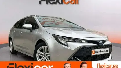 Usado Toyota Corolla Active 140 CV (102 kW) 2023 Gris Familiar