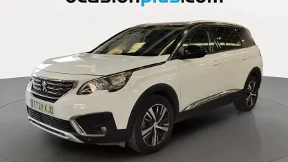 Usado Peugeot 5008 Allure 131 CV (96 kW) 2018 Blanco SUV