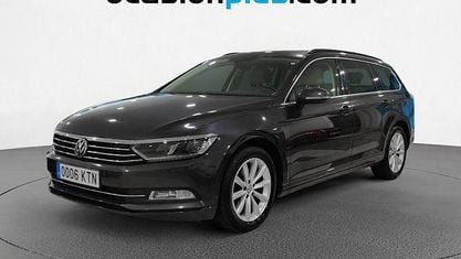 Używany VW Passat Advance 150 KM (110 kW) 2019 Szary Kombi