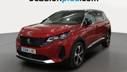 Usado Peugeot 5008 GT 131 CV (96 kW) 2021 Rojo SUV
