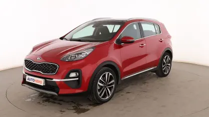 Usado Kia Sportage 136 CV (100 kW) 2021 Rojo SUV