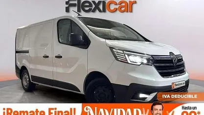 Usado Renault Trafic 110 CV (80 kW) 2023 Blanco Monovolumen