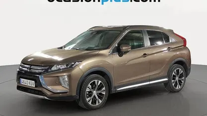 Usado Mitsubishi Eclipse Cross Motion 163 CV (119 kW) 2018 Oro SUV