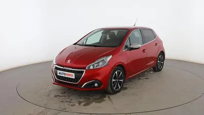 Usado 2019 Peugeot 208 Utilitario | 8099 € (Buen precio)