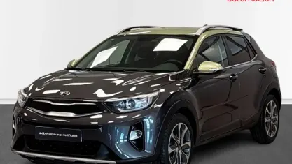 Usado Kia Stonic 100 CV (73 kW) 2019 SUV