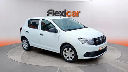 Käytetty Dacia Sandero Essentiel 101 HP (74 kW) 2020 Valkoinen Sedan