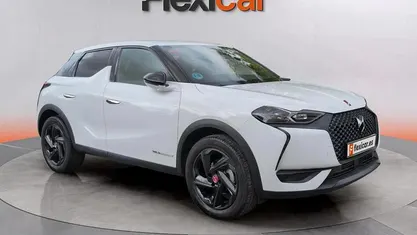 Usado DS Automobiles DS3 Crossback Performance 130 CV (95 kW) 2021 SUV