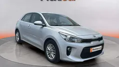 Gris Usado 2019 Kia Rio Berlina | 11.890 € (Buen precio)