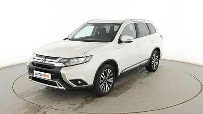 Usado Mitsubishi Outlander Motion 150 CV (110 kW) 2021 SUV