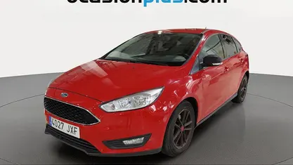 Usado Ford Focus Business Edition 125 CV (91 kW) 2017 Rojo Utilitario