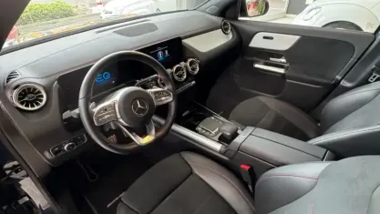 Gebraucht Mercedes EQA250 139 kW (190 PS) 2022 Blau SUV