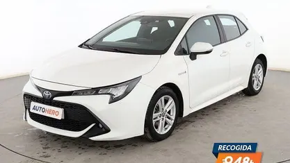 Usado Toyota Corolla Active 122 CV (89 kW) 2019 Blanco Berlina