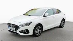 Blanco Usado 2022 Hyundai i30 Berlina | 18.000 € (Precio justo)