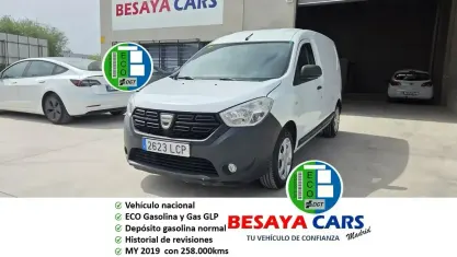 Usado Dacia Dokker Essentiel 100 HP (73 kW) 2019 Branco Monovolume