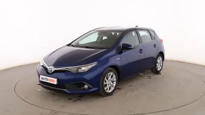 Usado Toyota Auris Hybrid Advance 136 CV (100 kW) 2016 Azul Utilitario